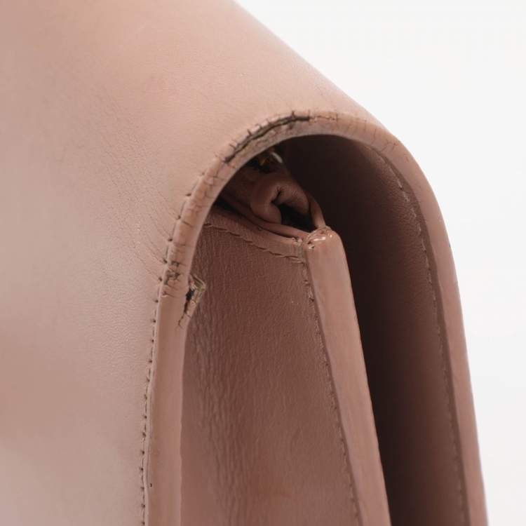 مملوكة مسبقًا Saint Laurent Paris Kate Nude Pink Leather Wallet On Chain