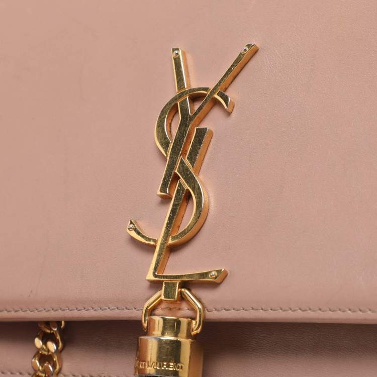 مملوكة مسبقًا Saint Laurent Paris Kate Nude Pink Leather Wallet On Chain