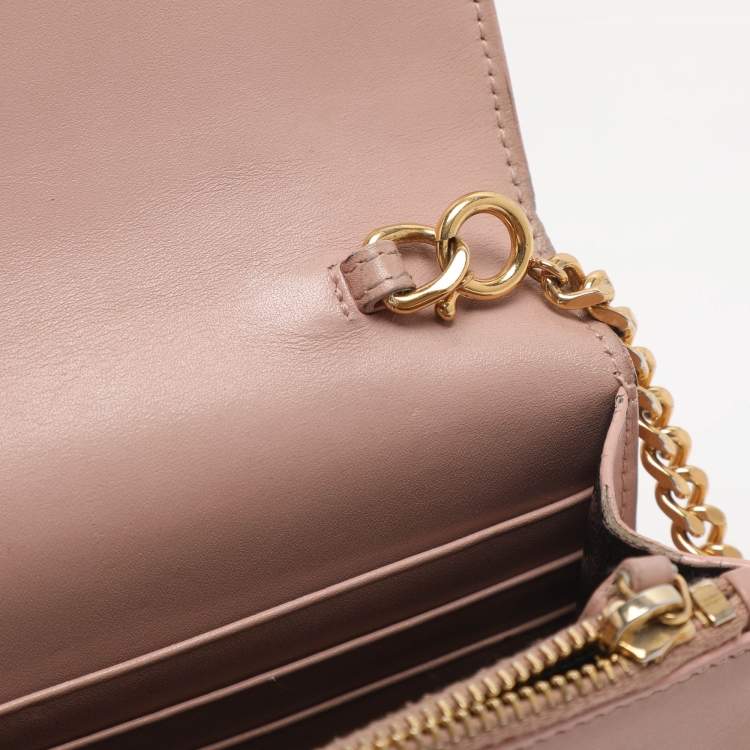 مملوكة مسبقًا Saint Laurent Paris Kate Nude Pink Leather Wallet On Chain