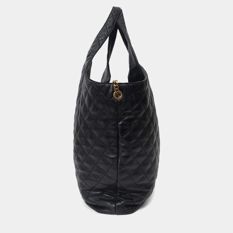 مملوكة مسبقًا Saint Laurent Black Leather Quilted 'ICARE' Oversized Bag with Pouch