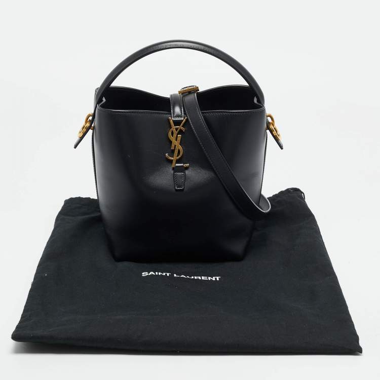 Pre Owned Saint Laurent Le 37 Small Black Leather Bucket Bag