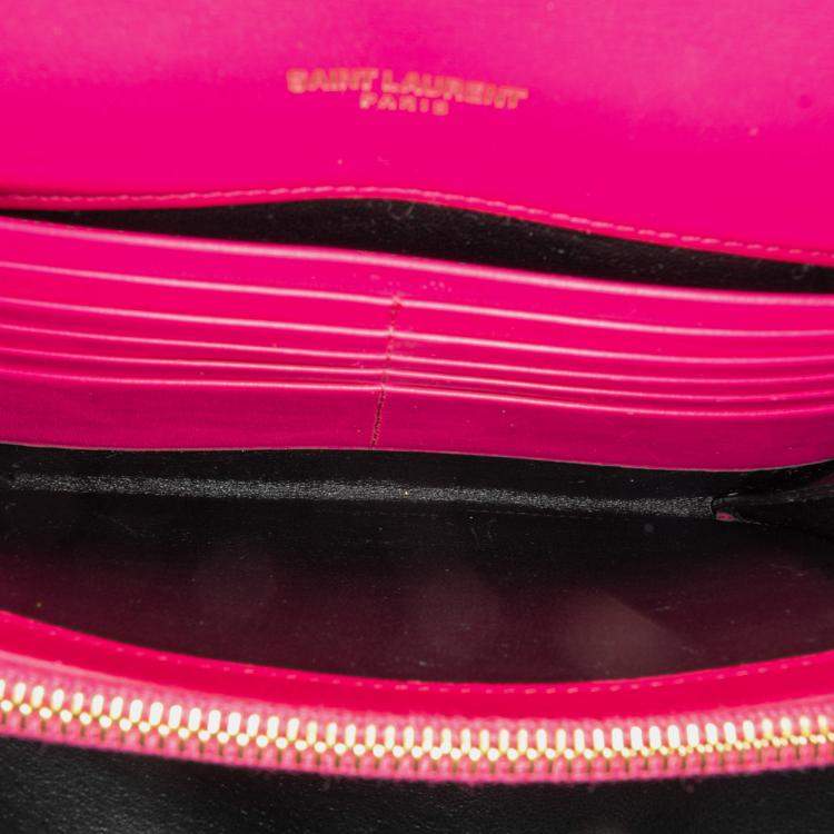 مملوكة مسبقًا Saint Laurent Paris Pink Medium Patent Vicky Crossbody