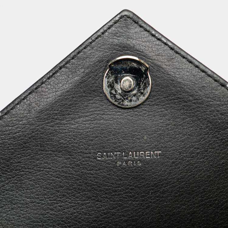 Pre Owned Saint Laurent Paris Black Medium Monogram Heart Patchwork Chain Wallet