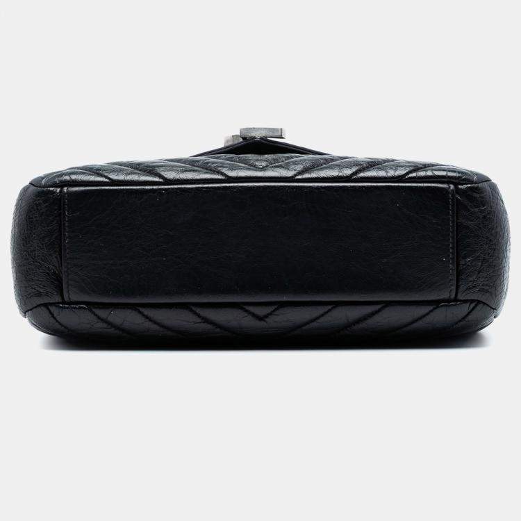 Pre Owned Saint Laurent Paris Black Medium Crinkled Calfskin Punk Chain Bag
