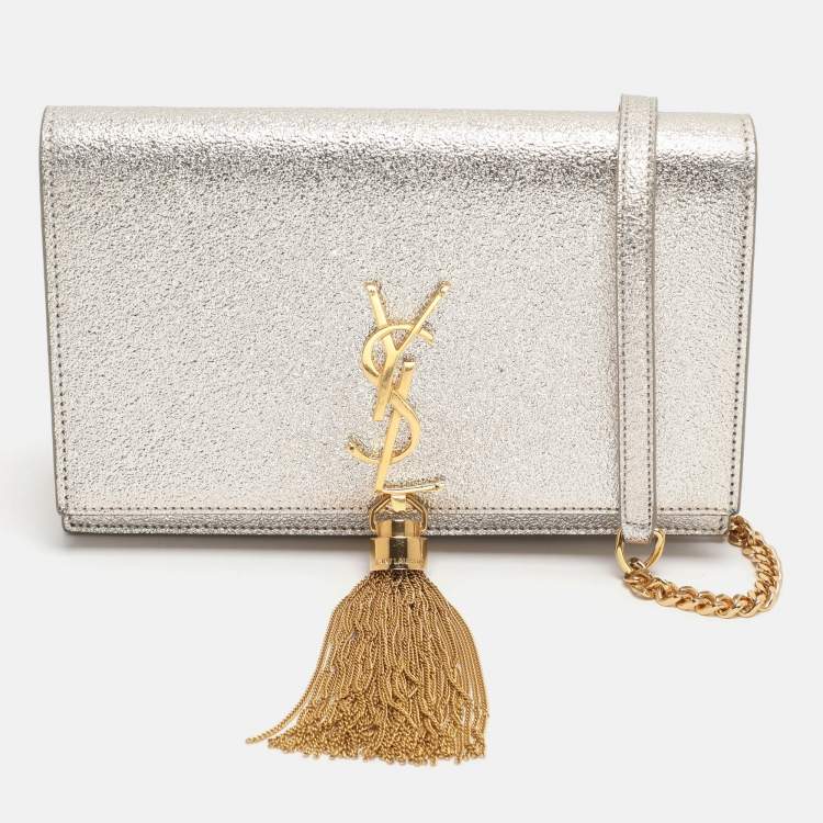 Pre Owned Saint Laurent Paris Kate Tassel Silver Glitter Wallet On Chain