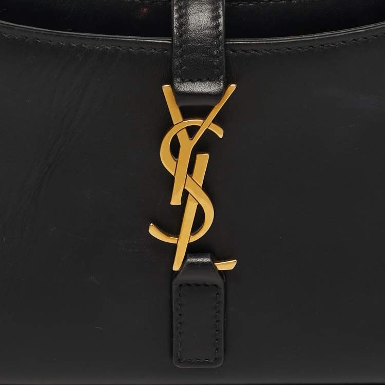 Pre Owned Saint Laurent LE 5 À 7 Mini Black Leather Shoulder Bag