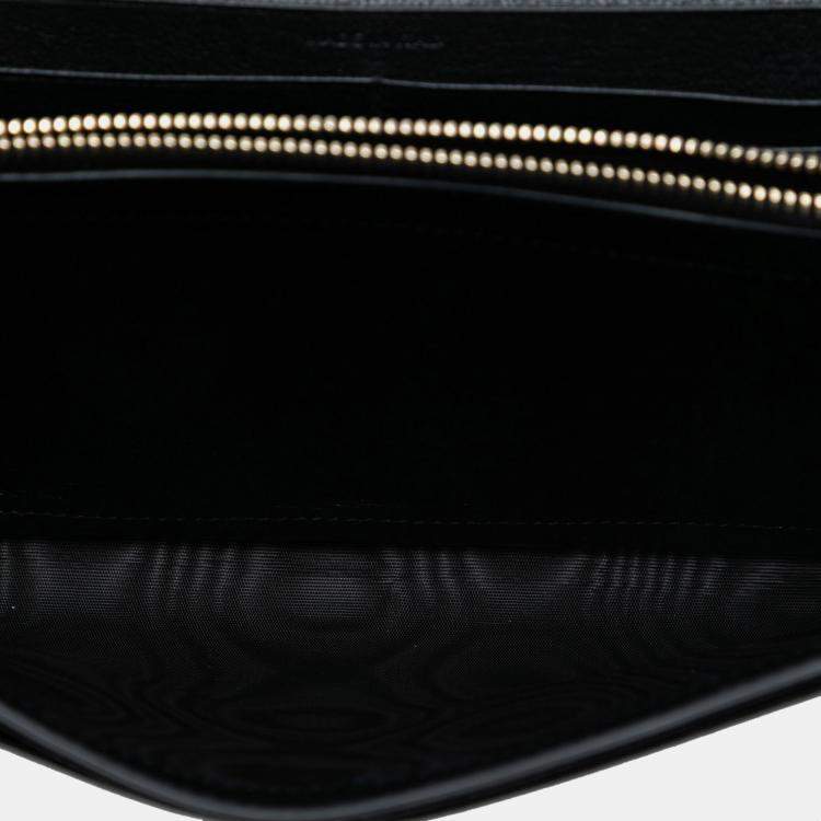 مملوكة مسبقًا Saint Laurent Paris Black Leather Belle de Jour Wallet on Chain
