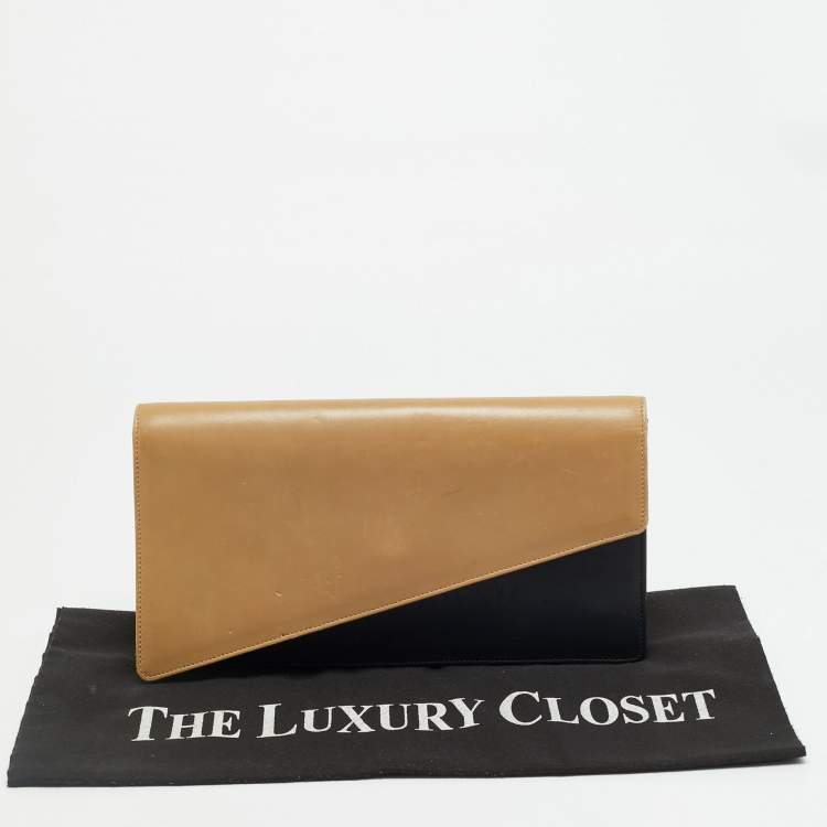 Pre Owned Saint Laurent Diagonal Beige/Black Leather Clutch