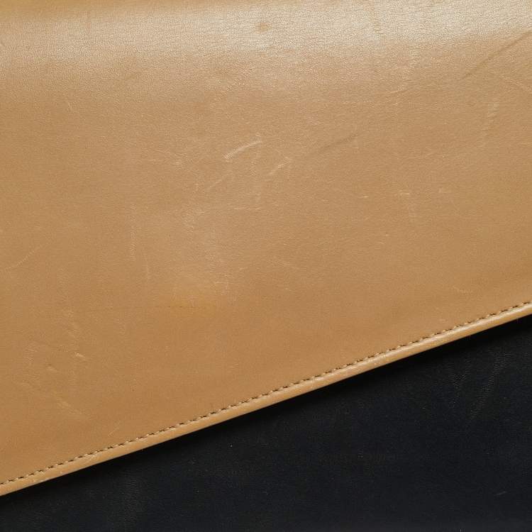 Pre Owned Saint Laurent Diagonal Beige/Black Leather Clutch