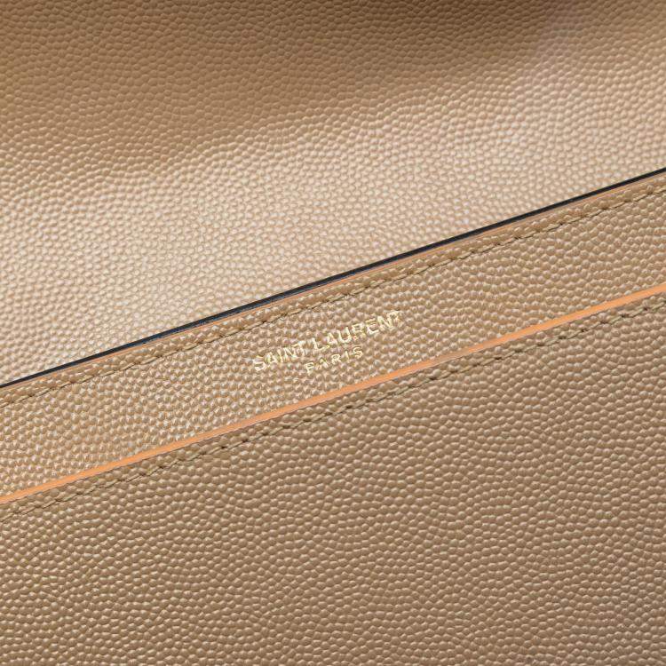 مملوكة مسبقًا Saint Laurent Paris Brown Grain De Poudre Monogram Cassandra Chain Wallet