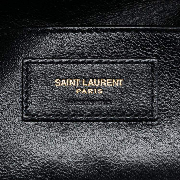 Pre Owned Saint Laurent Paris Black Patent Vicky Vanity Bag