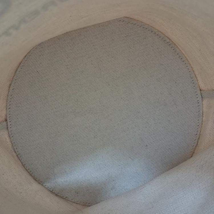 Pre Owned Saint Laurent Rive Gauche Bucket Bag (669299)