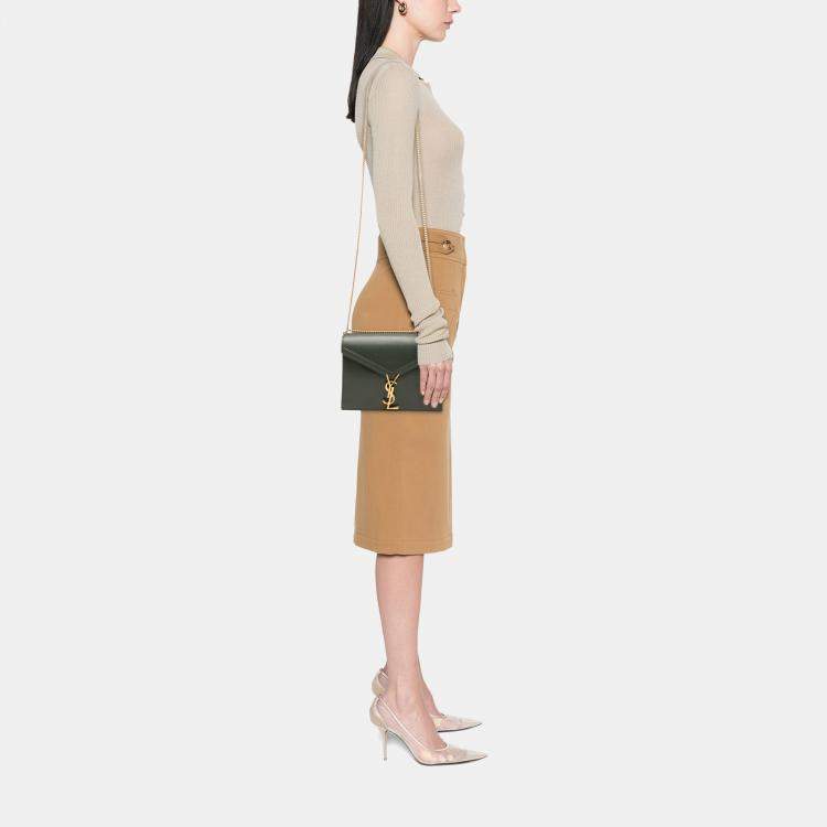 Pre Owned Saint Laurent Paris Green Smooth Calfskin Monogram Cassandra Clasp Bag