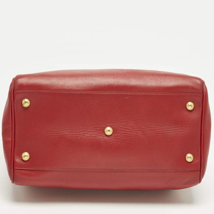 Pre Owned Saint Laurent Classic 6 Red Leather Duffle Bag