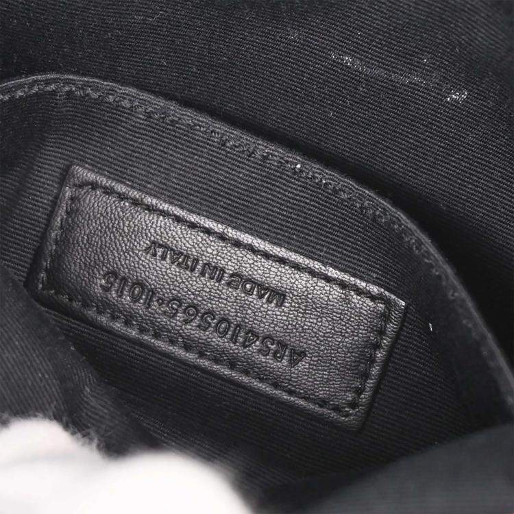 مملوكة مسبقًا Saint Laurent Black Emmanuelle Fringe Handbag