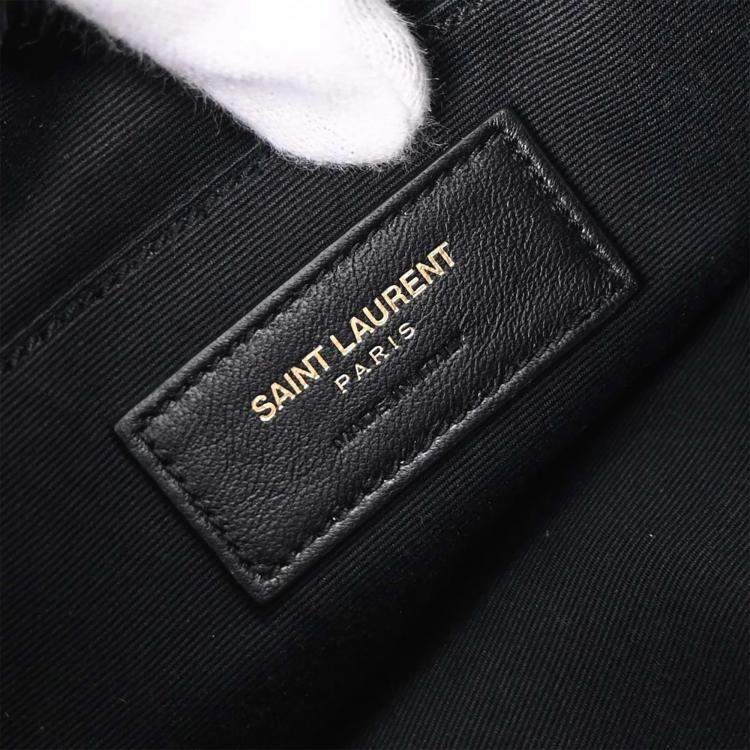 مملوكة مسبقًا Saint Laurent Black Emmanuelle Fringe Handbag