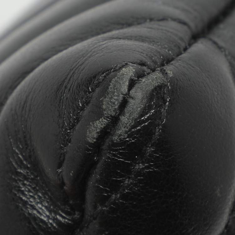 Pre Owned حقيبة جهاز لوحي سان لوران كاساندرا جلد مبطن سوداء