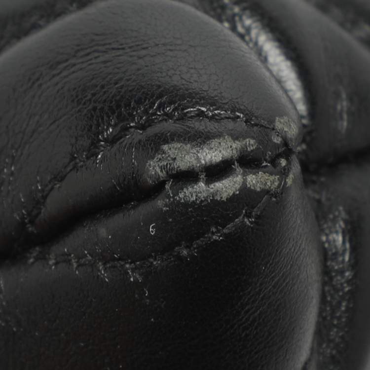 Pre Owned حقيبة جهاز لوحي سان لوران كاساندرا جلد مبطن سوداء