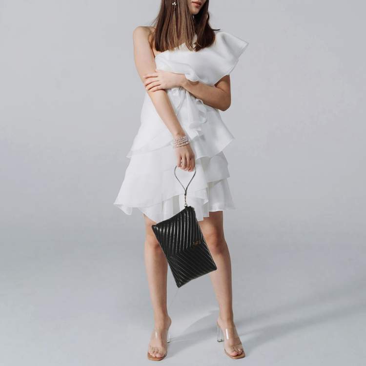 Pre Owned حقيبة جهاز لوحي سان لوران كاساندرا جلد مبطن سوداء