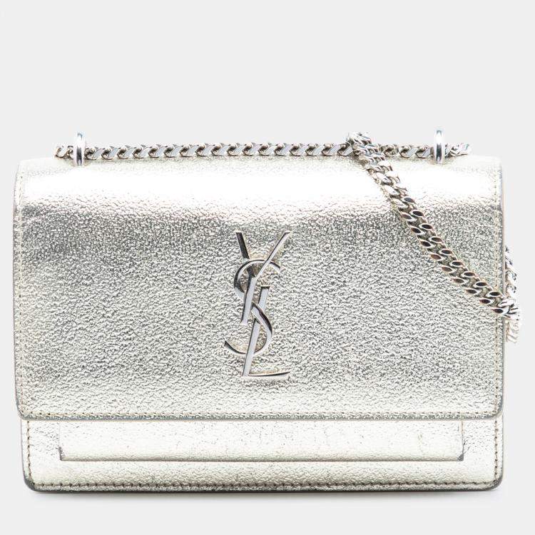 مملوكة مسبقًا Saint Laurent Paris Gold Metallic Calfskin Monogram Sunset Wallet on Chain
