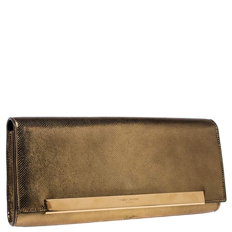 مملوكة مسبقًا  Saint Laurent Gold Snakeskin Embossed Leather Poche Lutetia Clutch