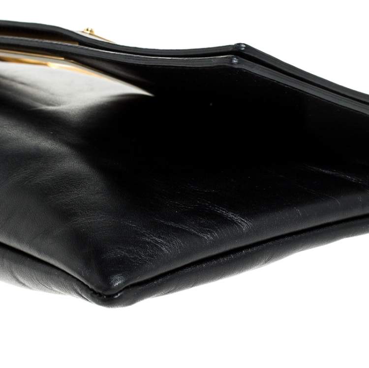 Pre Owned Saint Laurent Paris Black Cut Out Leather Flap Clutch