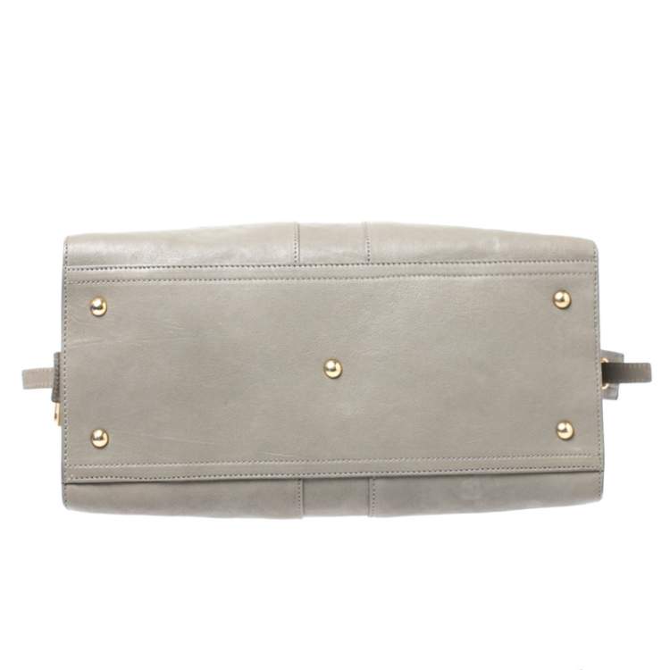 Pre Owned Saint Laurent Taupe Leather Medium Cabas Chyc Tote