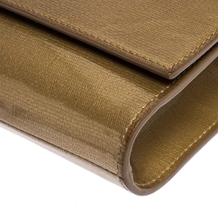 Pre Owned Saint Laurent Gold Patent Leather Belle De Jour Flap Clutch