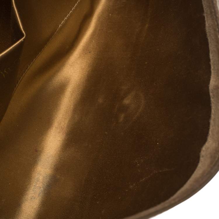 Pre Owned Saint Laurent Gold Patent Leather Belle De Jour Flap Clutch