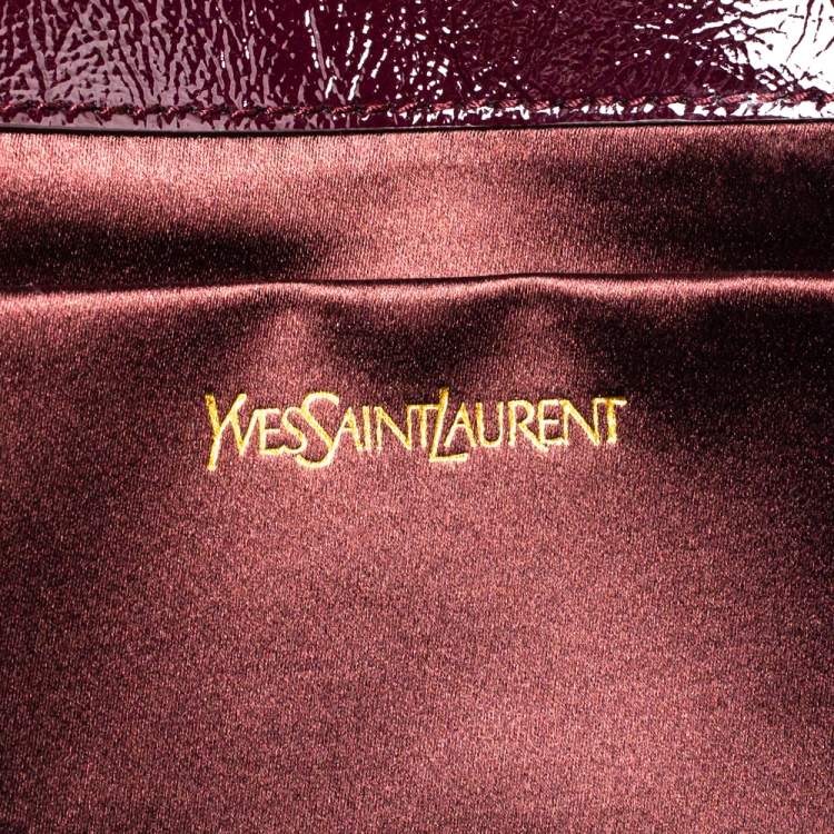 Pre Owned Saint Laurent Burgundy Patent Leather Belle De Jour Clutch