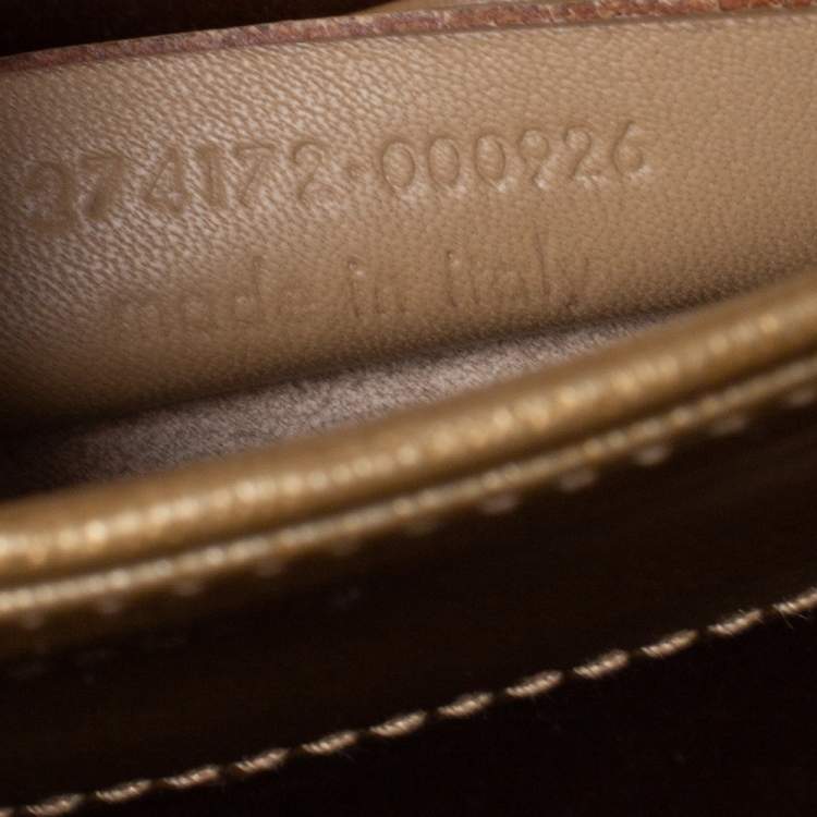 Pre Owned Saint Laurent Gold Patent Leather Medium Chyc Flap Bag