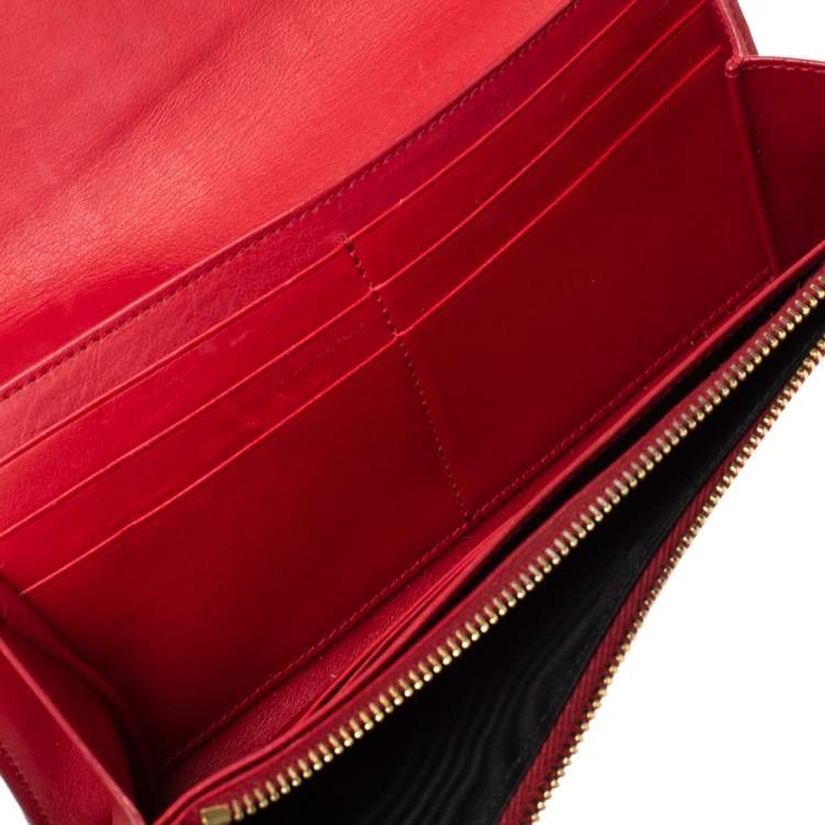 red ysl clutch