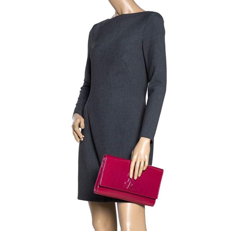 Pre Owned Saint Laurent Fuchsia Patent Leather Belle De Jour Flap Clutch
