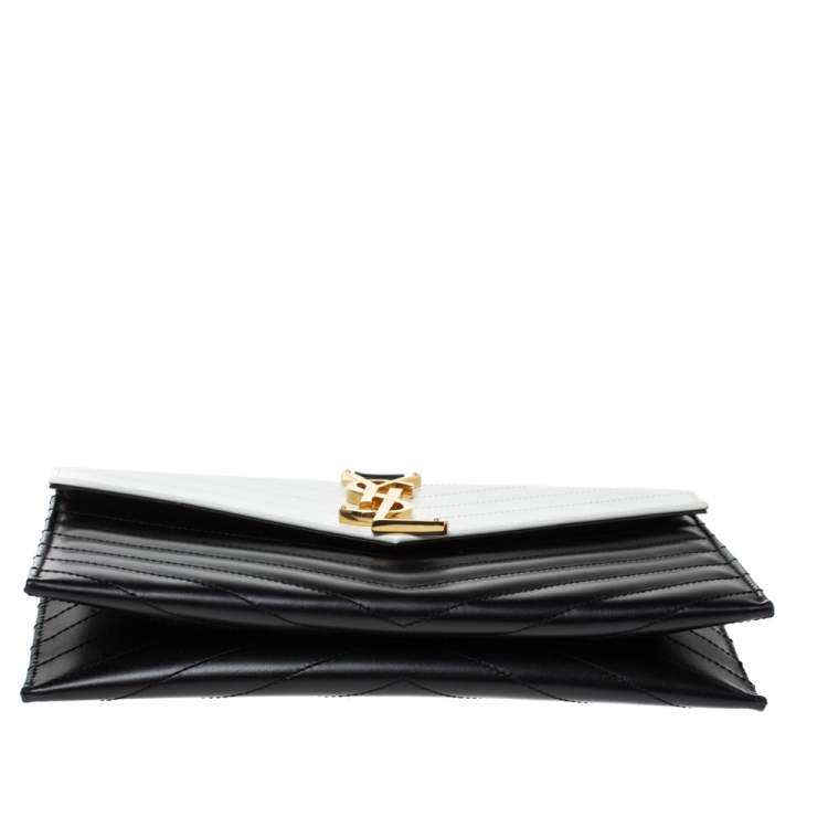 Pre Owned Saint Laurent Black/White Matelassé Leather Envelope Clutch        