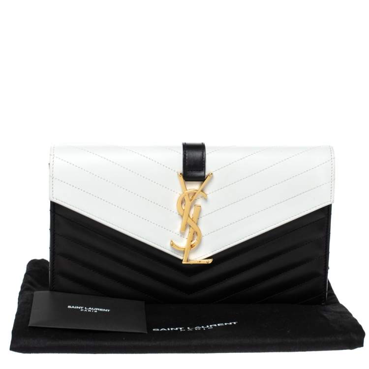 Pre Owned Saint Laurent Black/White Matelassé Leather Envelope Clutch        