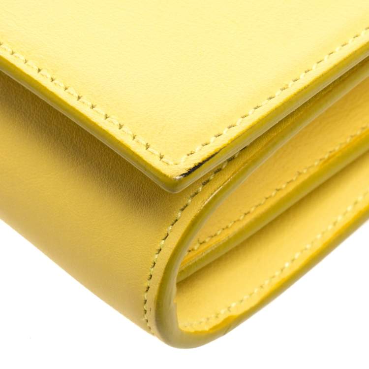 مملوكة مسبقًا Saint Laurent Yellow Leather Y-Ligne Wallet on Chain