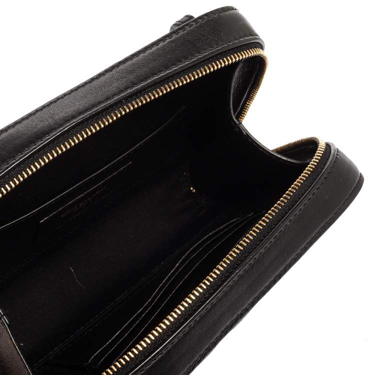 Pre Owned Saint Laurent Paris Black Quilted Leather Vicky Belt Bag