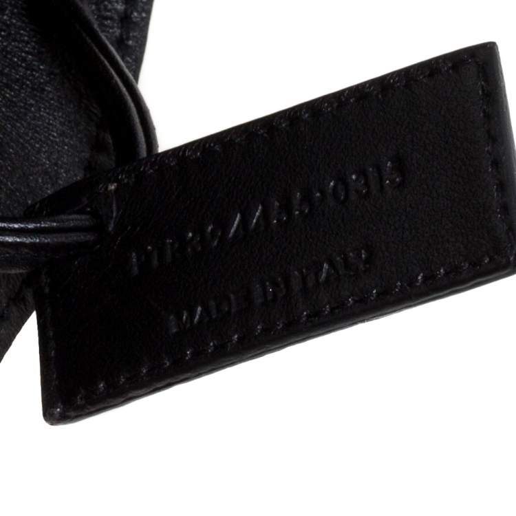 Pre Owned Saint Laurent Black Leather Jen Bucket Crossbody Bag