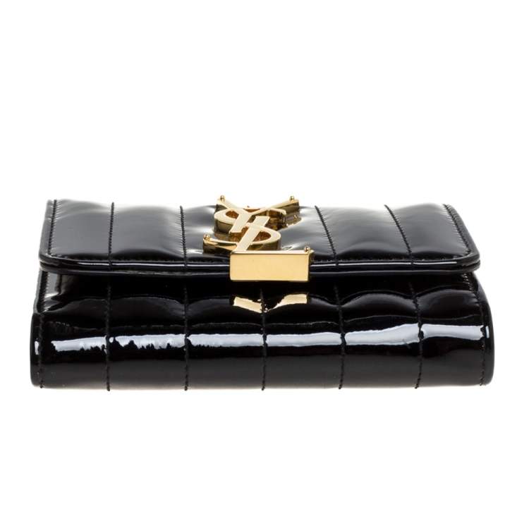 Pre Owned Saint Laurent Paris Black Patent Leather Vicky Trifold Wallet