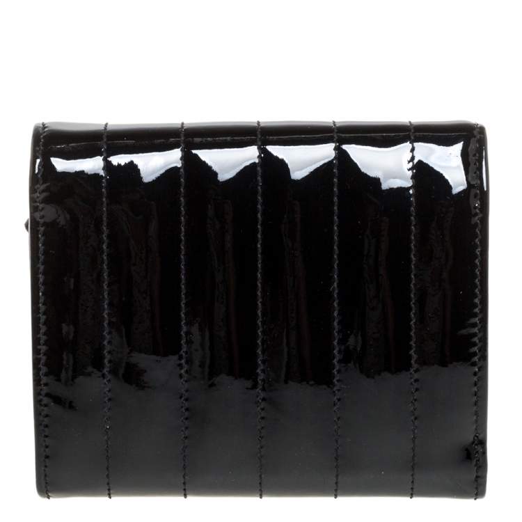 Pre Owned Saint Laurent Paris Black Patent Leather Vicky Trifold Wallet