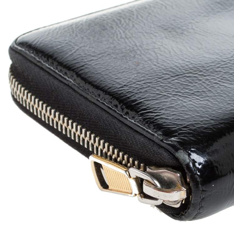 Pre Owned Saint Laurent Black Patent Leather Bell De Jour Zip Around  Wallet