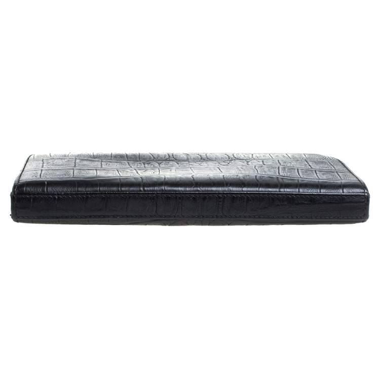 مملوكة مسبقًا Saint Laurent Black Croc Embossed Leather Classic Zip Around Wallet