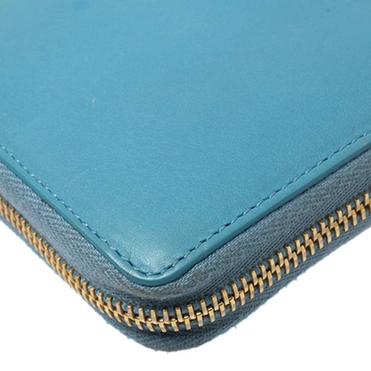 مملوكة مسبقًا Saint Laurent Blue Leather Classic Y-Ligne Zip Around Wallet