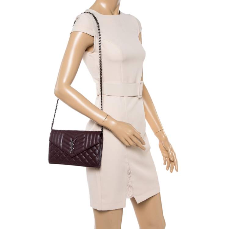 Saint Laurent Medium Tri-quilt Leather Envelope Bag in Pink