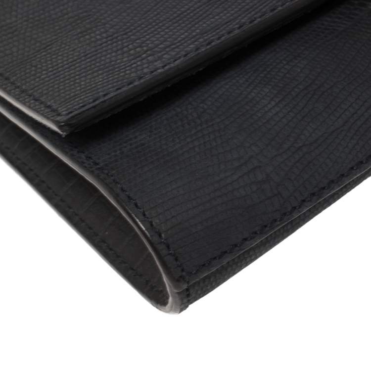 مملوكة مسبقًا Yves Saint Laurent Navy Blue Lizard Embossed Leather Y-Ligne Clutch