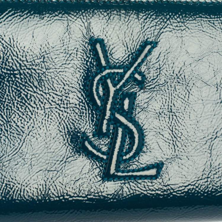مملوكة مسبقًا Saint Laurent Blue Patent Leather Belle De Jour Zip Around  Wallet