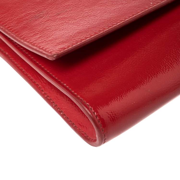 Pre Owned Yves Saint Laurent Red Patent Leather Belle De Jour Flap Clutch