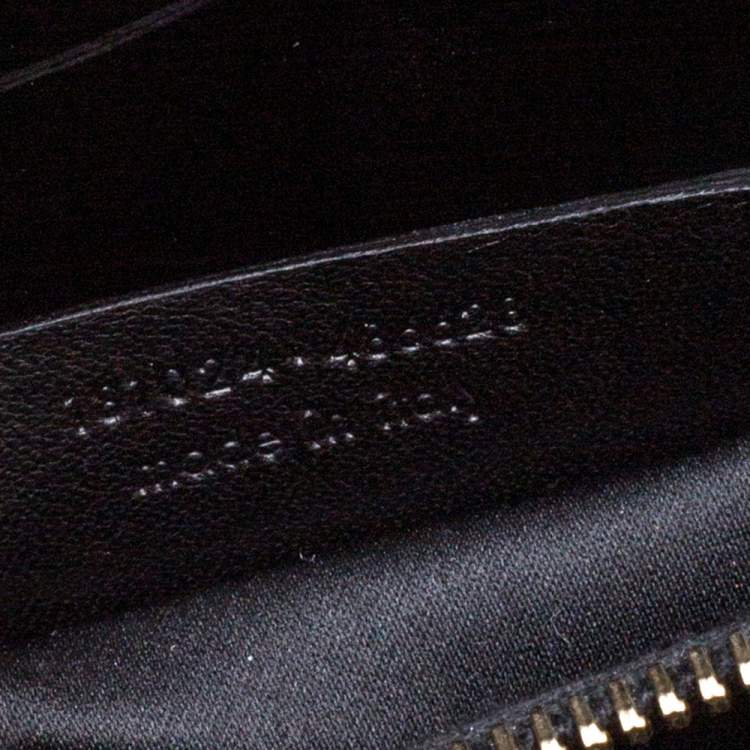 Pre Owned Saint Laurent Black Patent Leather Uptown Small Tote