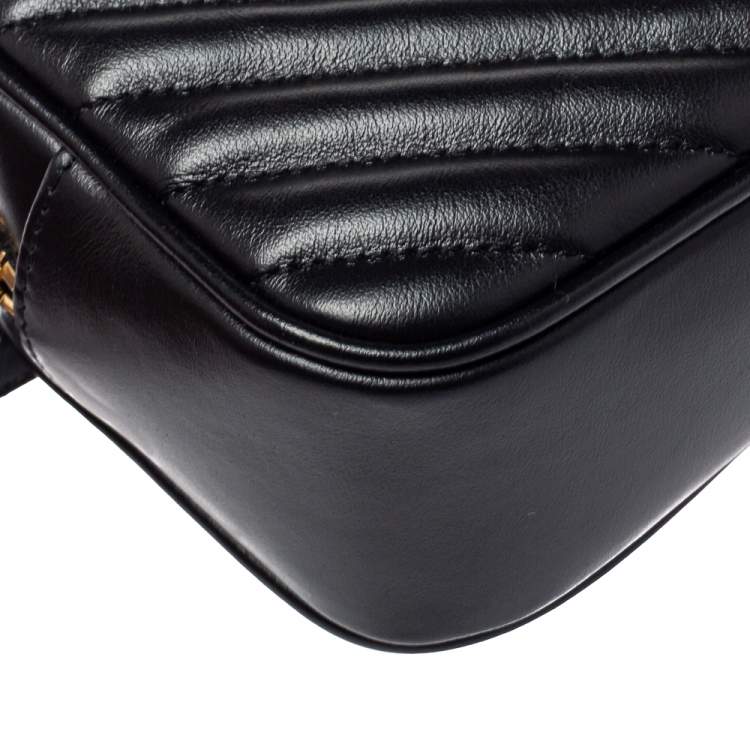 Pre Owned Saint Laurent Black Quilted Leather Lou Belt Bag