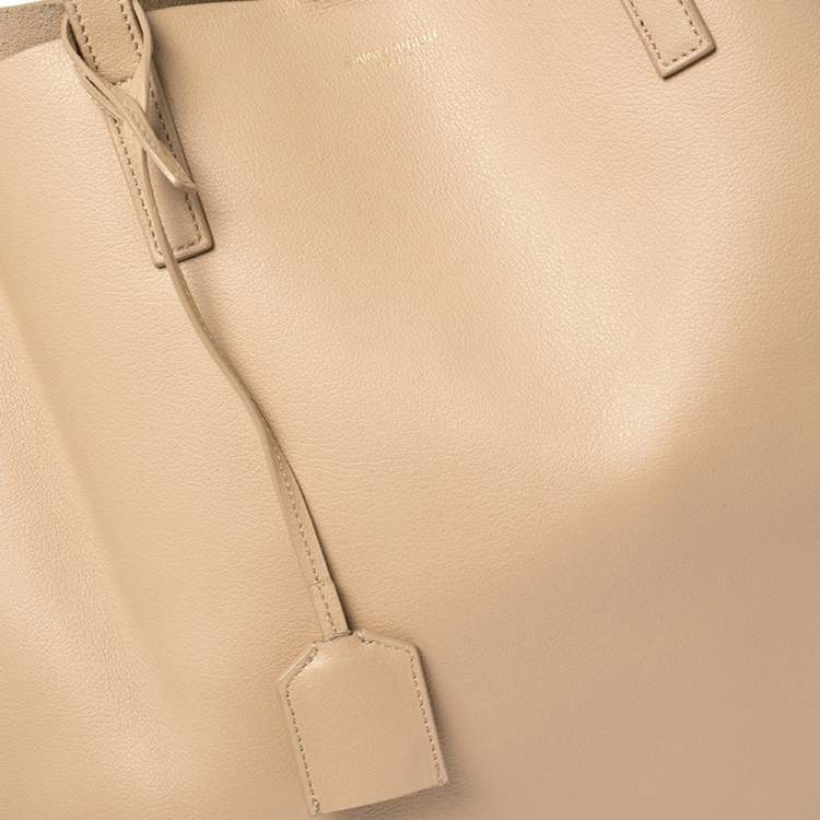 Pre Owned Saint Laurent Beige Leather E/W Shopper Tote